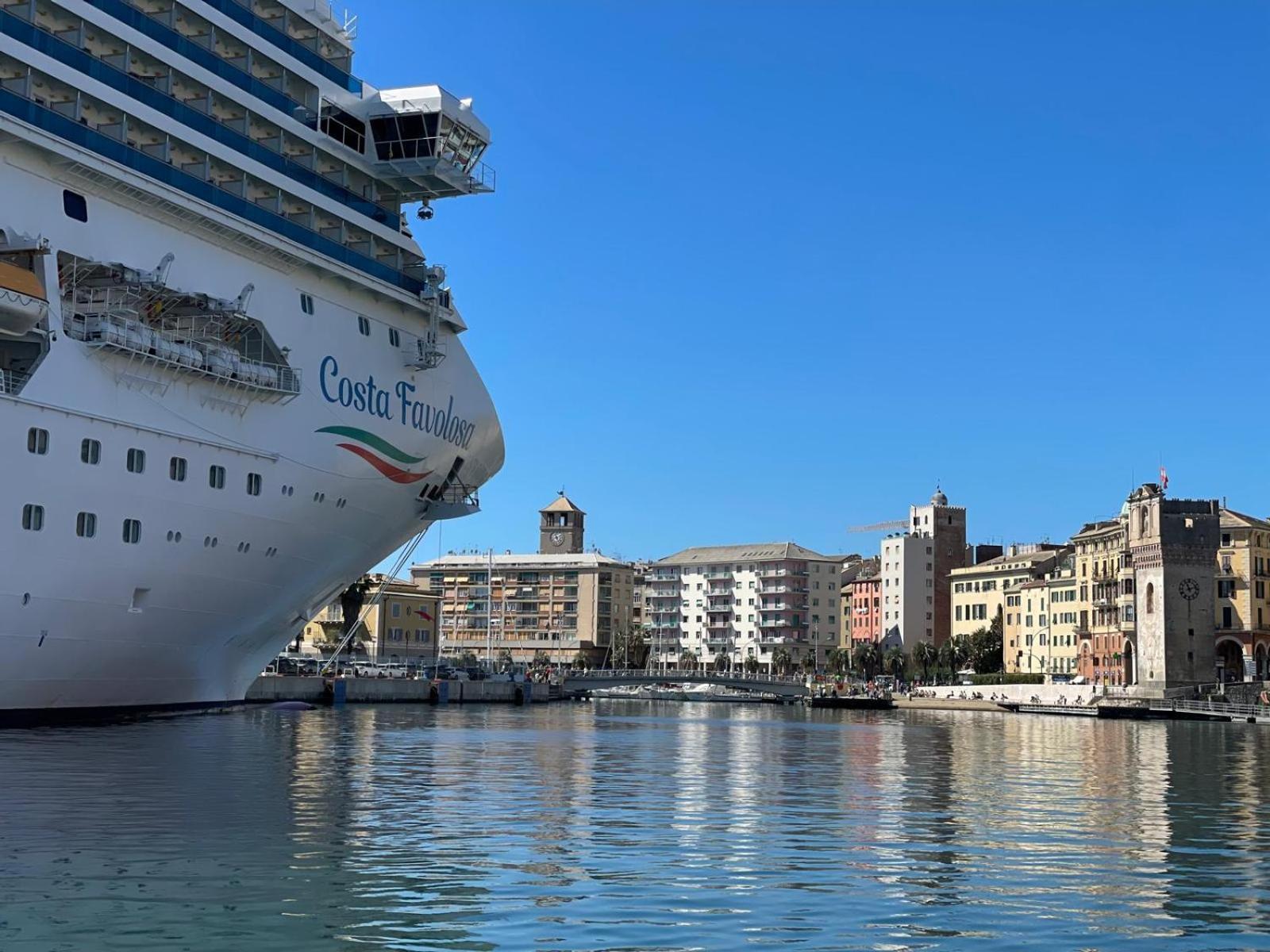 Apartamento Il Talismano-In Citta -Vicino Al Mare Savona Exterior foto